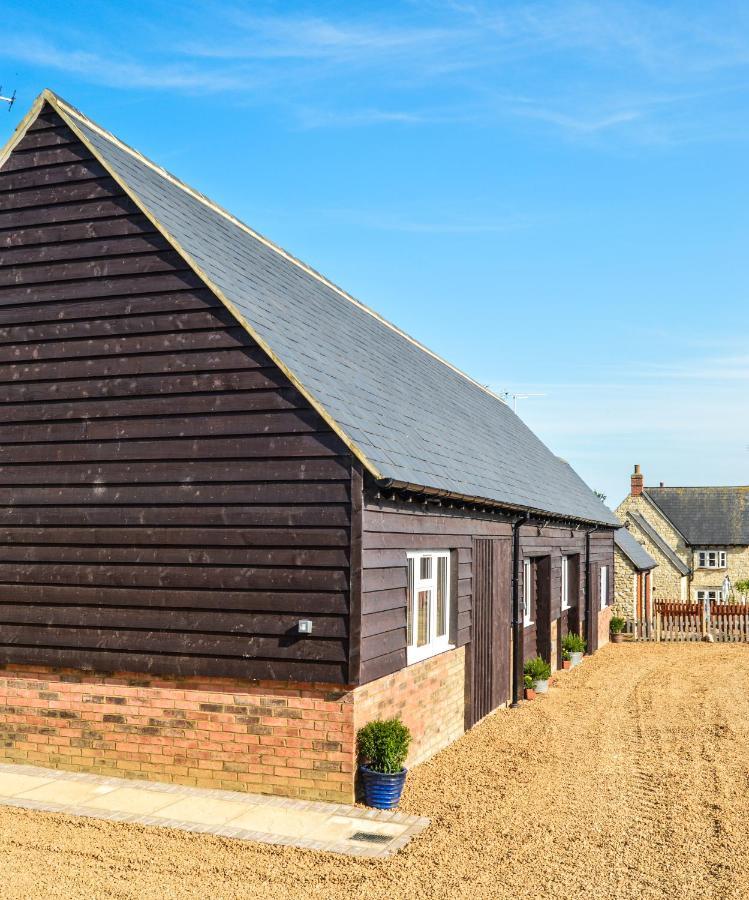 Bluebell Cottage At The Old Tractor Barn Brackley  Εξωτερικό φωτογραφία